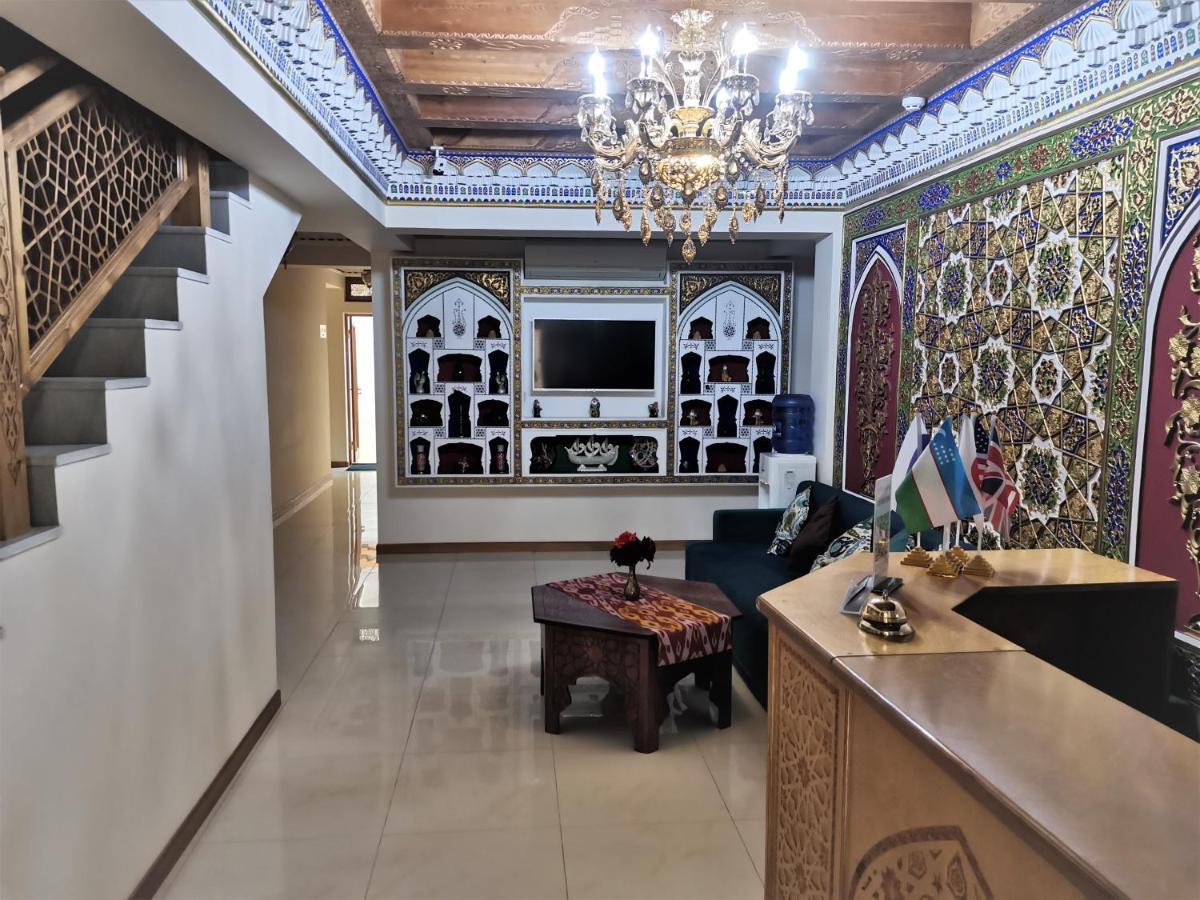 Antique Hotel Imran Buchara Buitenkant foto