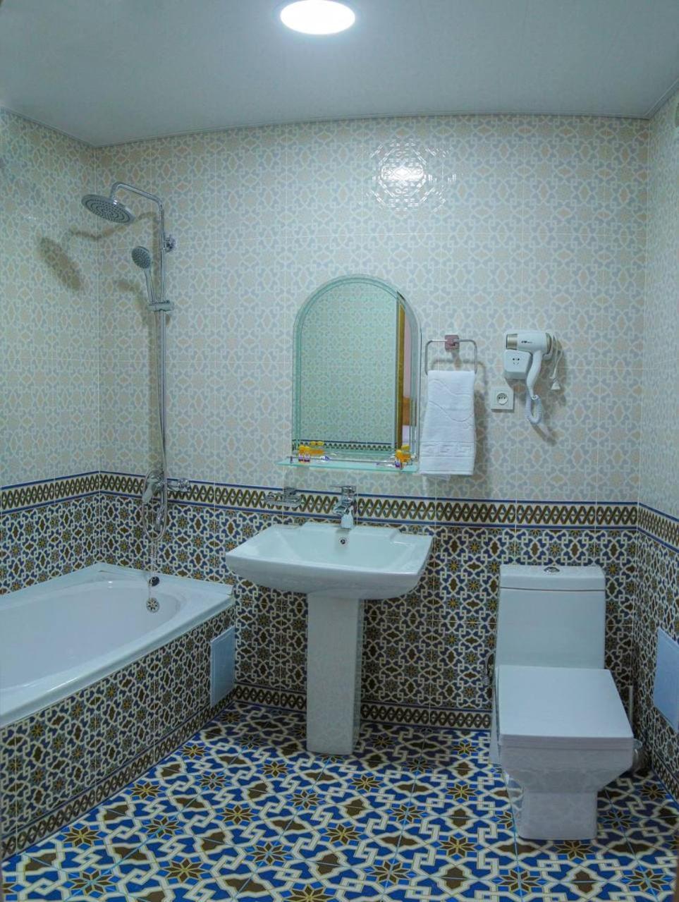 Antique Hotel Imran Buchara Buitenkant foto